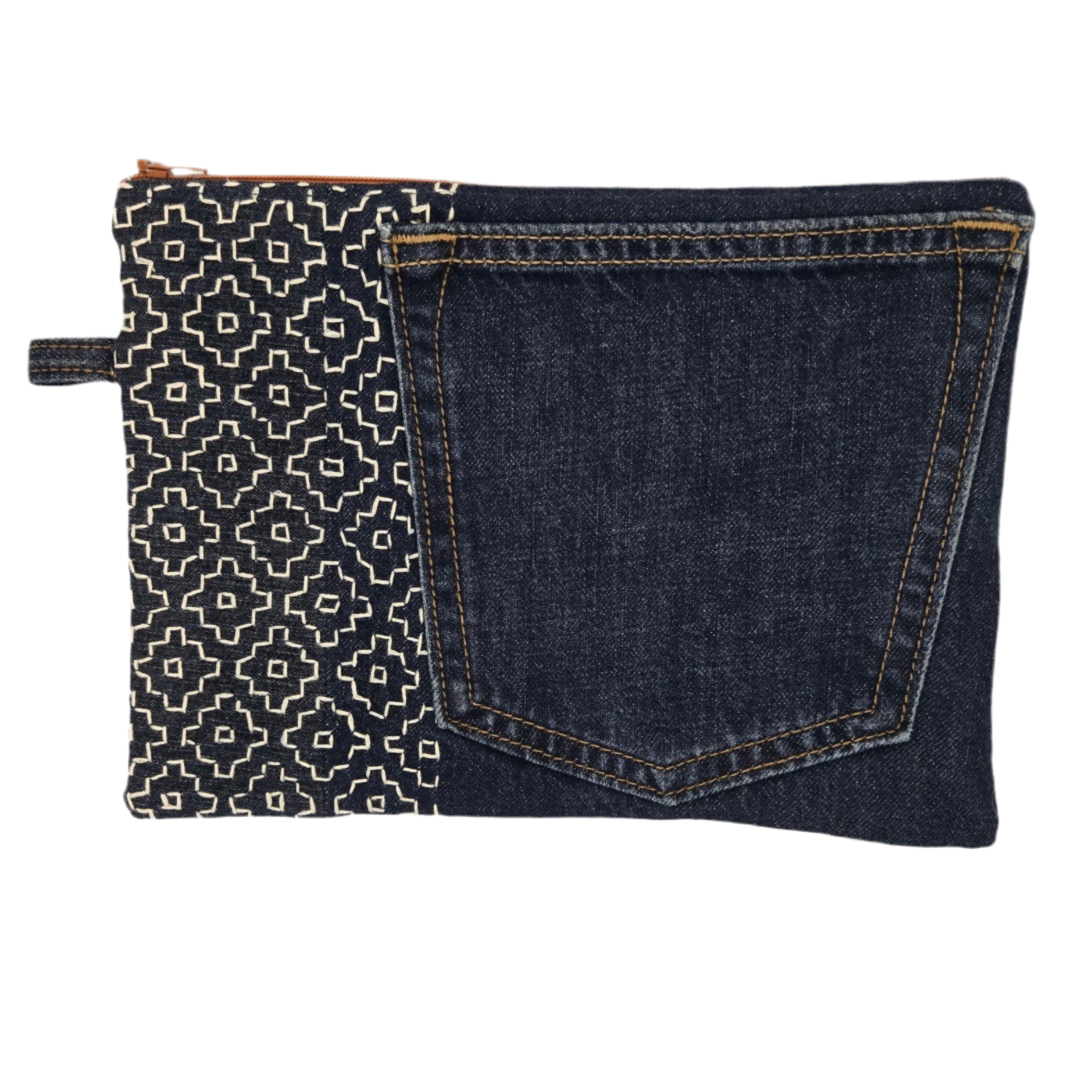 Cairn Pouch