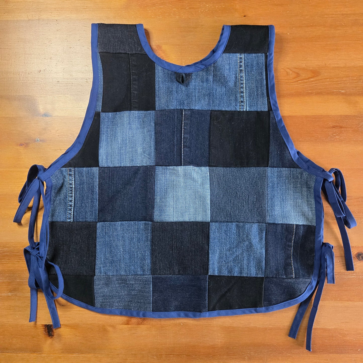 Fen dark back