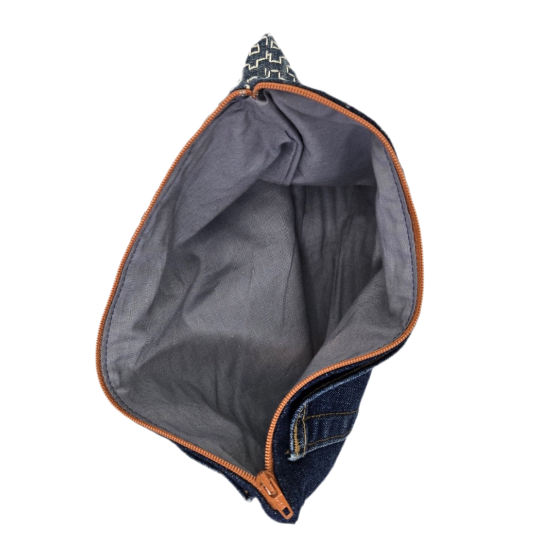 Cairn Pouch