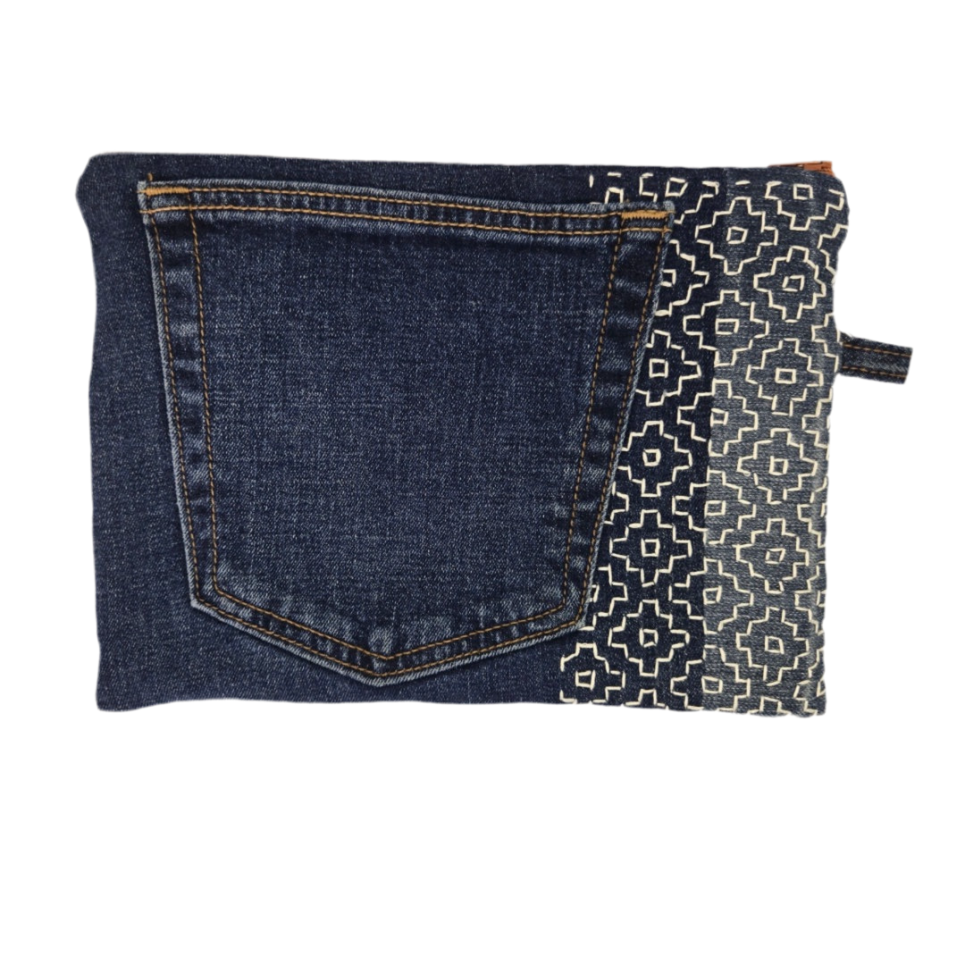 Cairn Pouch