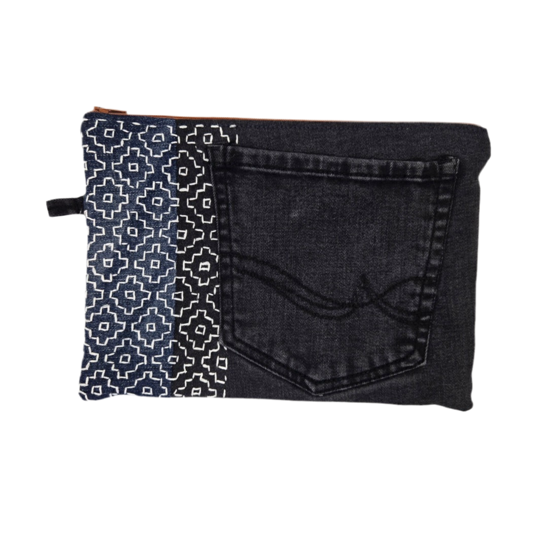 Cairn Pouch