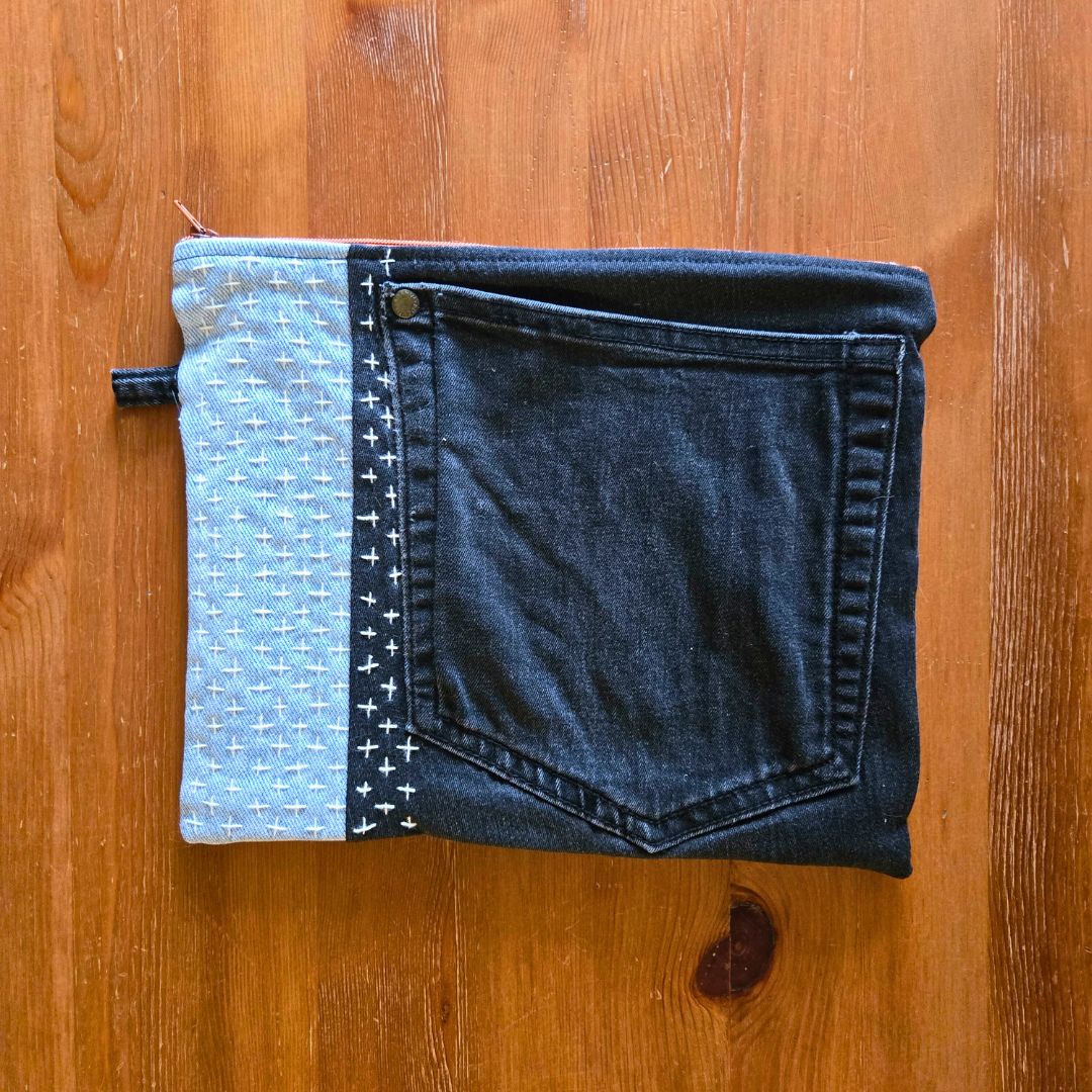 Cairn Pouch (SAMPLE)